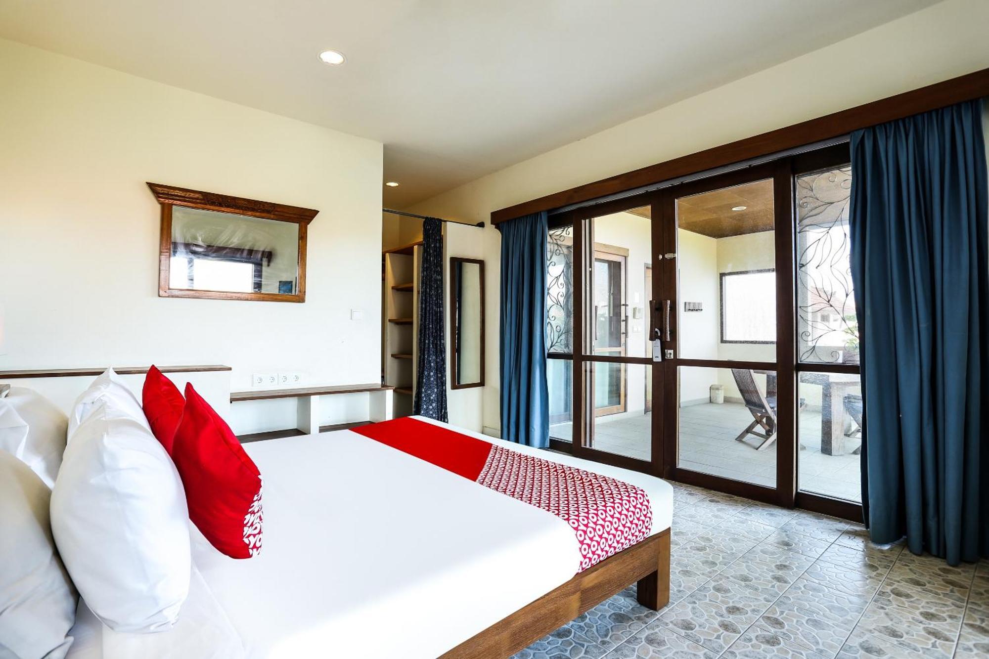 Oyo 90893 Mimpi Bungalows Kuta  Exterior photo